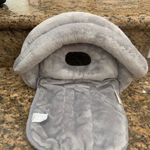 PBK Boppy Newborn Head Support Insert - Picture 3 of 3